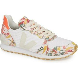 New VEJA Holiday Arctic Yucca Orange Fluo sneakers, size 7,  rare tropical print